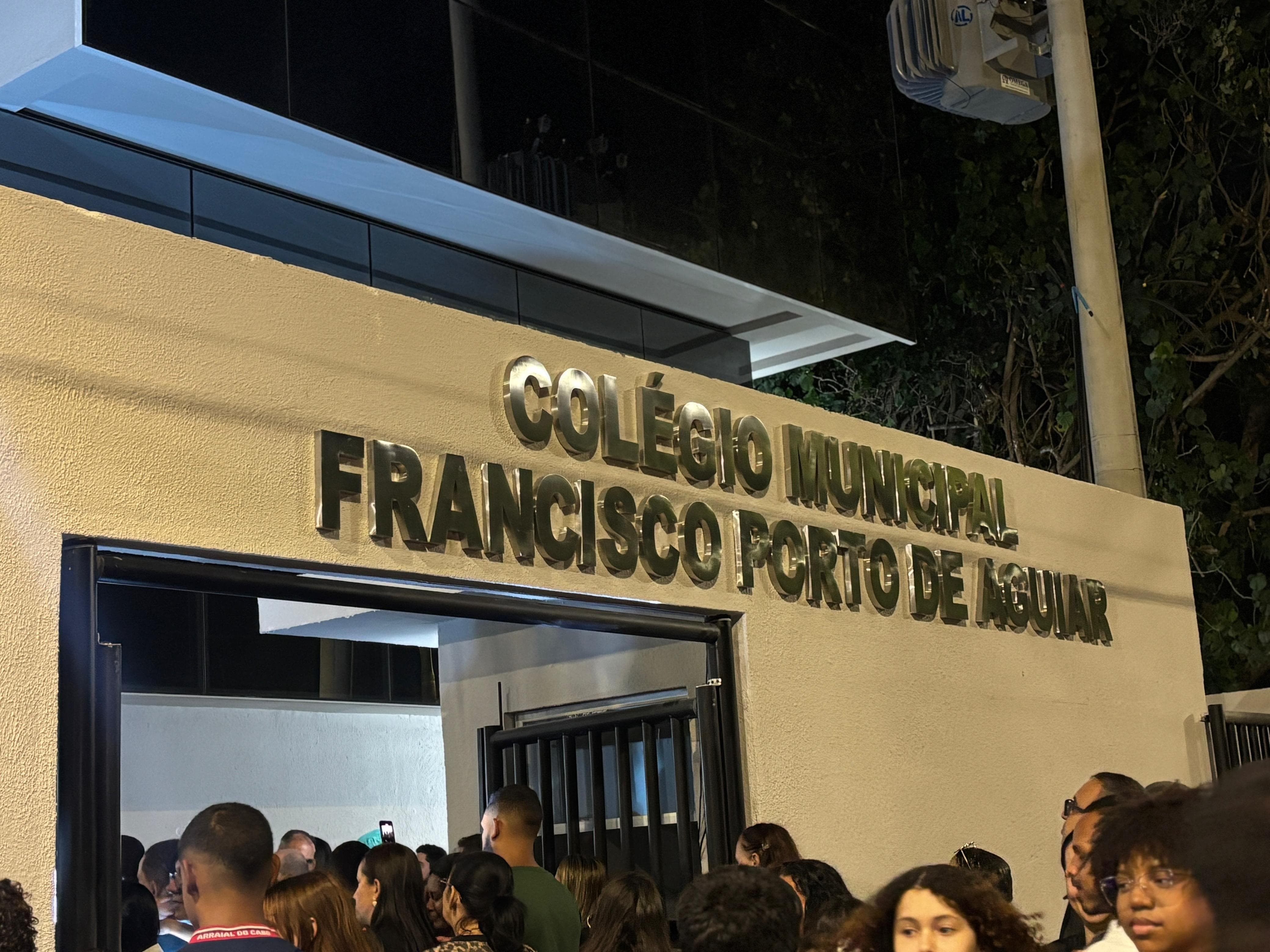 Novo prédio do Colégio Municipal Francisco Porto de Aguiar é inaugurado em Arraial do Cabo